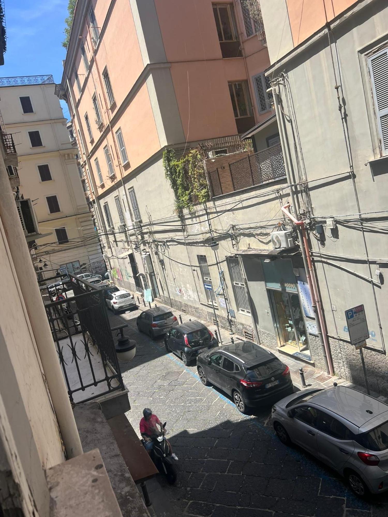 Appartamento La Cassaforte Napoli Centro - Duomo Luaran gambar